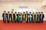 公开大学举行第二十六届毕业典礼
黄玉山校长吁各界携手加强科学教育 - 香港公开大学